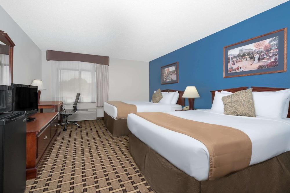 Baymont By Wyndham La Crosse/Onalaska Exterior foto